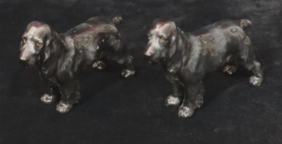 2 Royal Doulton figures of cocker spaniels on black ground, HN1021 (2)The 2 figures are in 