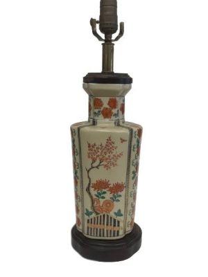 Oriental Porcelain Table Lamp standing 20 inches tall. Condition: Good Used working condition 