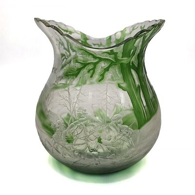 Antique Bohemian Russian Motif Carved Glass Vase. Antique Large Bohemian Russian Motif Green 