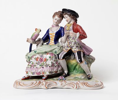 &laquo;Парочка с попугаем&raquo;. Неаполь Италия, 1901-1960 гг, фарфор, роспись, марка Каподимонте, высота 20 см