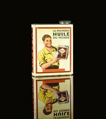 VEEDOL (2-). Oil can, rin, filling capacity 2 l, F around 1930, H 21 cm / H 8.3 in,Ets. J. J. 