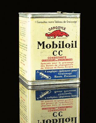 GARGOYLE MOBILOIL "CC" (1-2). Oil can, tin, filling capacity 1 kg, Paris/F around 1930, H 15 cm 