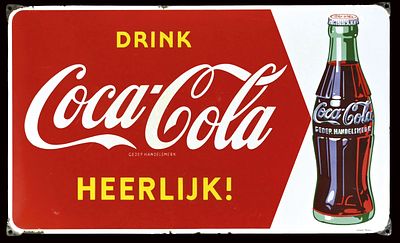 DRINK COCA-COLA | EMAILSCHILD | ZUSTAND (1-). Condition (1-) | Enamel sign, stenciled, NL 1950s 