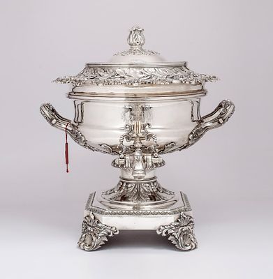 SILVER TEA URN, ROBERT GERRARD II, LONDON, 1827. SILVER 0.925 HALLMARKED, SILVERSMITH ROBERT 