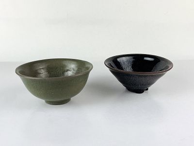 A RARE CHINESE 'OIL SPOT'JIAN TEA BOWL, SOUTHERN SONG PERIOD AND A KOREAN CELADON-GLAZED BOWL 