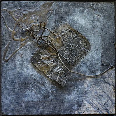 יגאל תומרקין (1933-2021) - ללא כותרת, 1961, אסמבלאז' על בד, 45X45 ס"מ, חתום ומתוארך.