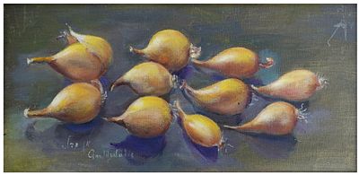 אן מדלי (לטביה - ארה"ב - ישראל, 1896-1991) - בצלים, שמן על קרטון, 19X39 ס"מ, חתום.