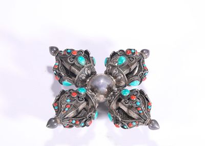 GILDED COPPER WIRE WITH A HUNDRED TREASURES AND A CROSS VAJRA. Name GILDED COPPER WIRE WITH A 