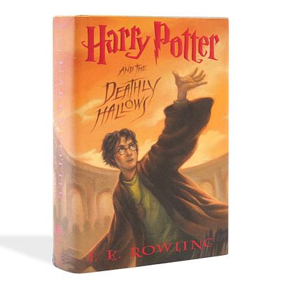 J.K. ROWLING, SIGNED HARRY POTTER AND THE DEATHLY HALLOWS. 9 1/4 x 6 1/4 in (23.5 x 16 cm) J.K. 