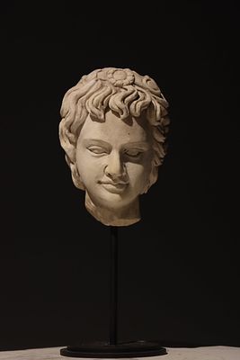 3RD CENTURY ANCIENT GREEK STONE HEAD. Total height 30 cm (11.81in), net height 17 cm (6.69in) 