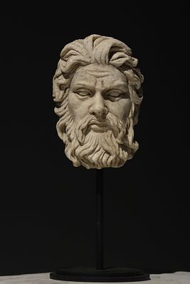 3RD CENTURY ANCIENT GREEK STONE HEAD. Total height 28 cm (11.02in), net height 16 cm (6.30in) 