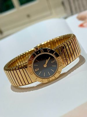 BVLAGRI 18K GOLD WRISTWATCH. AVAILABLE IN STOCK, WEIGHS 86.8G, FITS HAND CIRCUMFERENCE UP TO 15 
