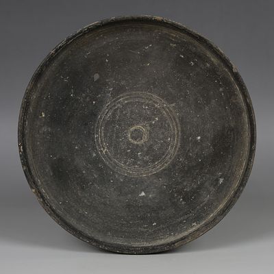 Roman plate. ITEM: Plate MATERIAL: Pottery CULTURE: Roman PERIOD: 1st - 3rd Century A.D 