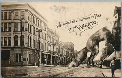 MANKATO MN FRONT STREET EXAGGERATED FOX ANTIQUE REAL PHOTO POSTCARD RPPCМАНКАТО, МН, УЛИЦА