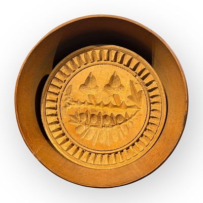 19th C Wood Butter Mold/Stamp. Good 19th century wood plunger type butter mold. Acorns and fern