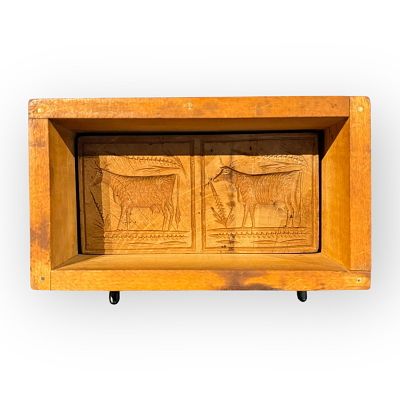 Important 19th C Wood Double Cow Box Butter Mold. An important early wood double cow box butter