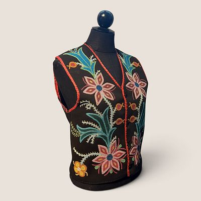 Antique Ojibwe (Chippewa) Native American Floral Beaded Vest. A visually striking Native 