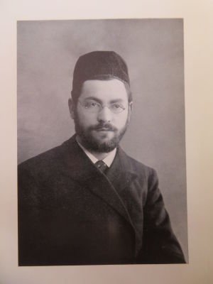 זכרונות מנעורי ועד הנה. דזובס. . ספר 'זכרונות מנעורי ועד הנה', אשר כתבתי בעצמי בעה"י הצעיר אברהם 