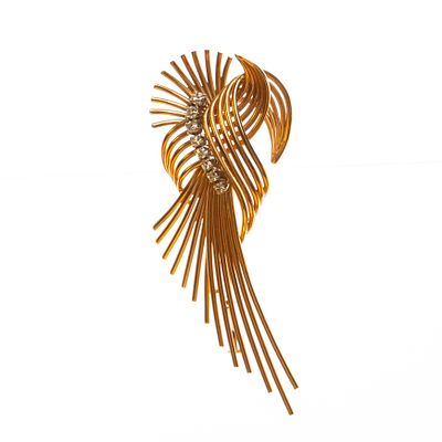 Prendedor en oro 18 K y brillantes - Prendedor a&ntilde;os 40 en oro 18 K amarillo con ocho peque&ntilde;os 